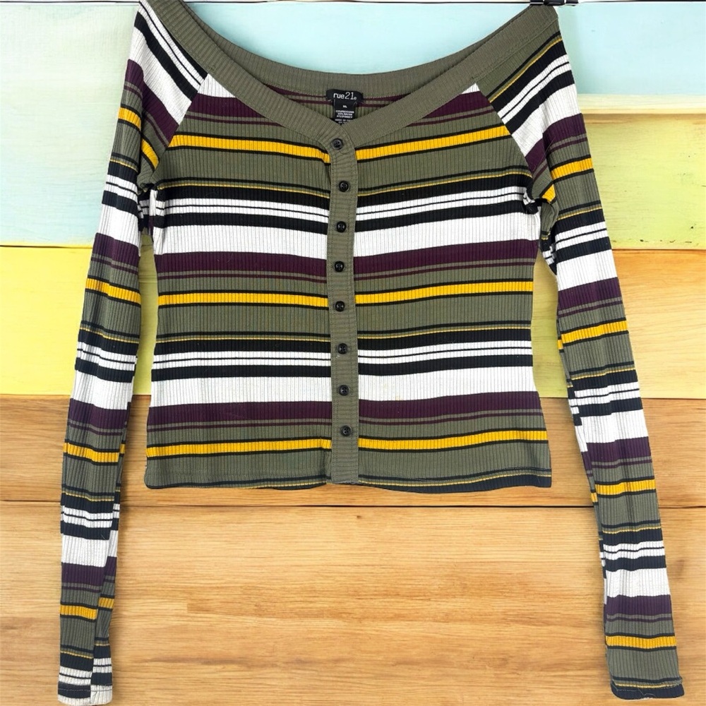 Vintage Rue21 Y2K Striped Button-Up Off-Shoulder Ribbed Long Sleeves XL